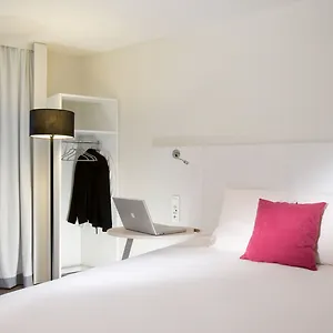 Ibis Styles Centre Gare Beffroi *** Lille